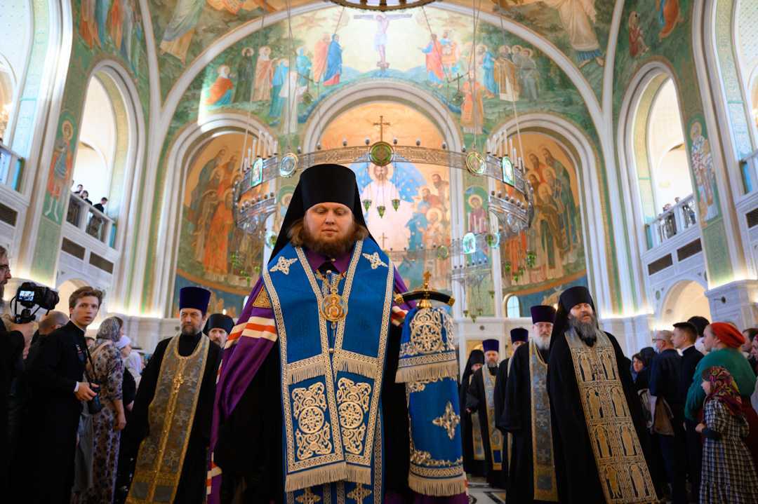 Поздравляем с Днем рождения ректора СПбДА и выпускника СДА епископа Петергофского Силуана Поздравляем с Днем рождения ректора СПбДА и выпускника СДА епископа Петергофского Силуана