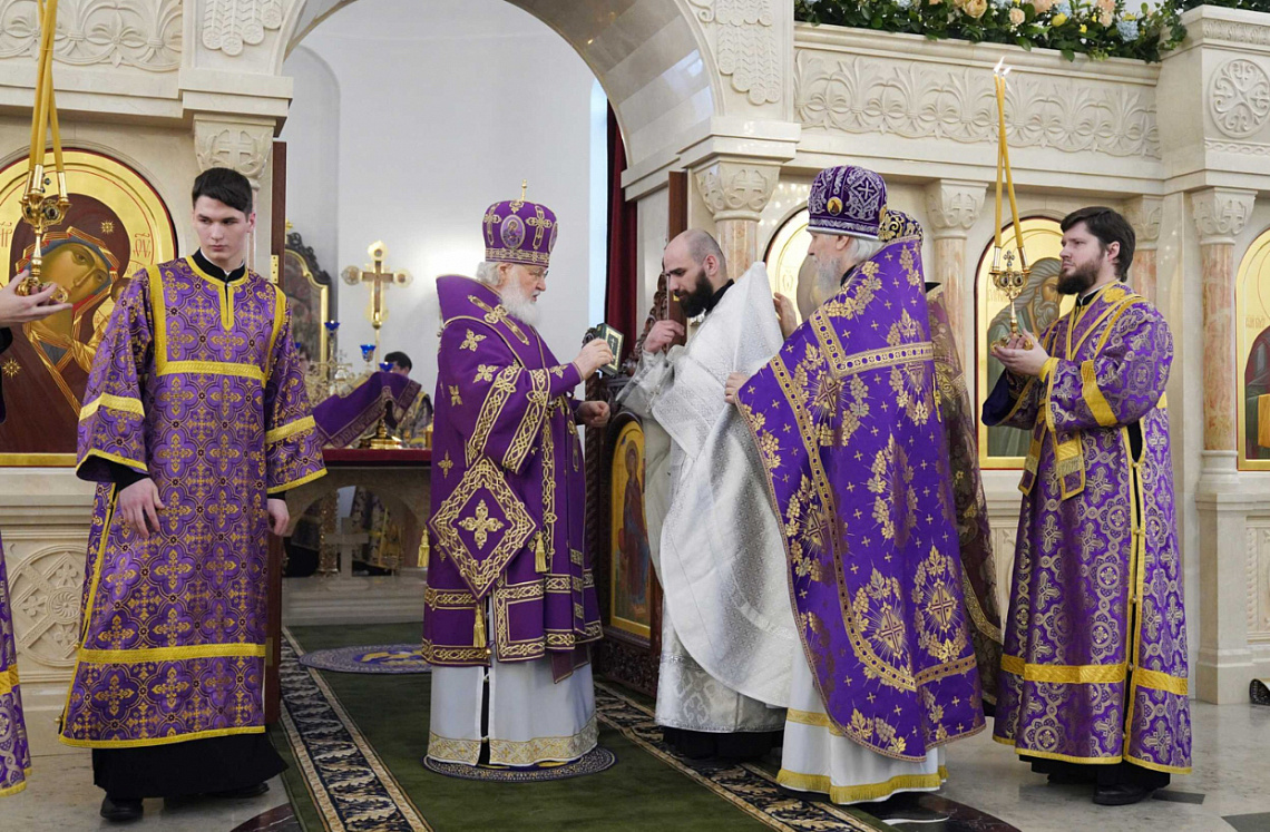 Святейший Патриарх Кирилл совершил хиротонию студента I курса магистратуры СДА диакона Михаила Дочии