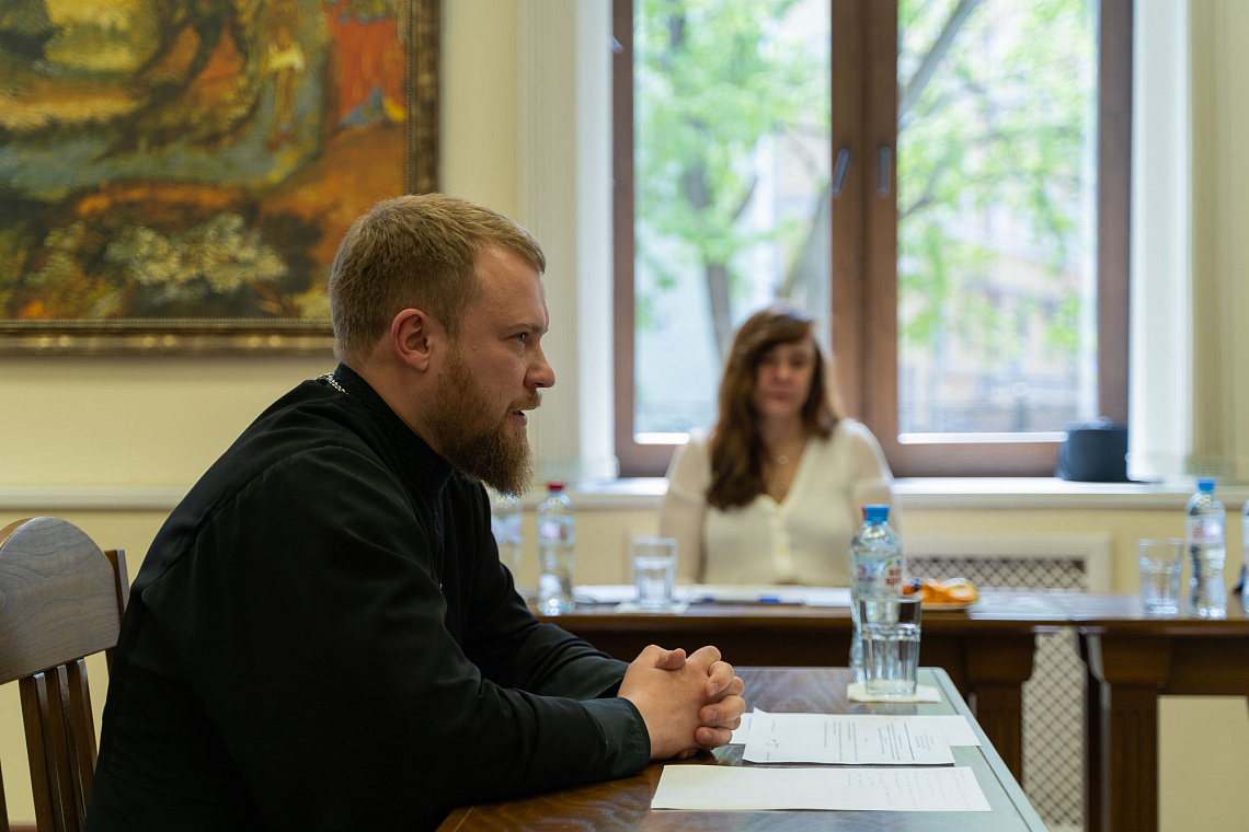 В Сретенской духовной академии начались выпускные экзамены В Сретенской духовной академии начались выпускные экзамены