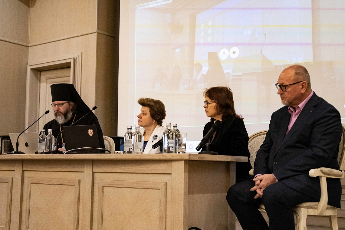 В Сретенской духовной академии состоялся научно-методический семинар В Сретенской духовной академии состоялся научно-методический семинар